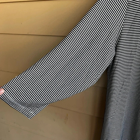 Chico's Striped Modest 3/4 Sleeve Long Sleeve Top - Size 3 (XL) - Picture 3 of 6